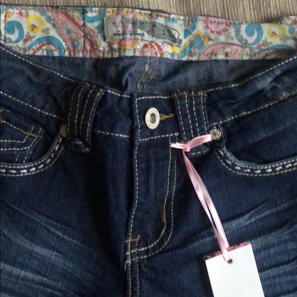YMI capris - Picture 4 of 5